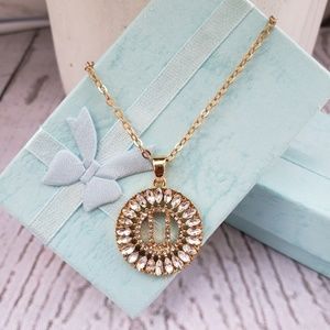 Rhinestone Round 18k gold necklaces